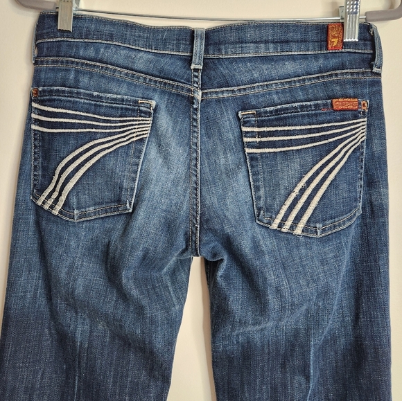 7 for all Mankind Dojo Mid Rise Dark Wash Flare Hem Jeans Size 28 X 28 L - Picture 8 of 15